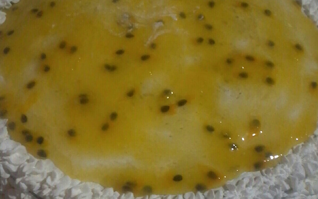 Bolo mousse de maracujá