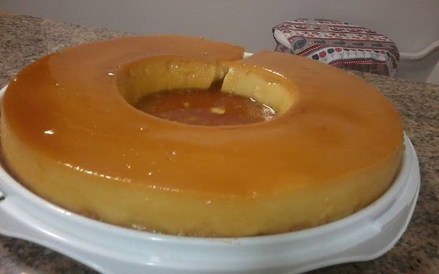 Pudim de coco caseiro