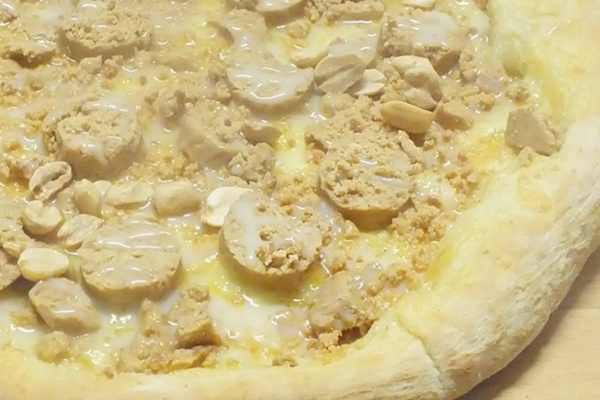 Pizza de paçoca cremosa