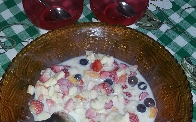 Salada de frutas basiquinha