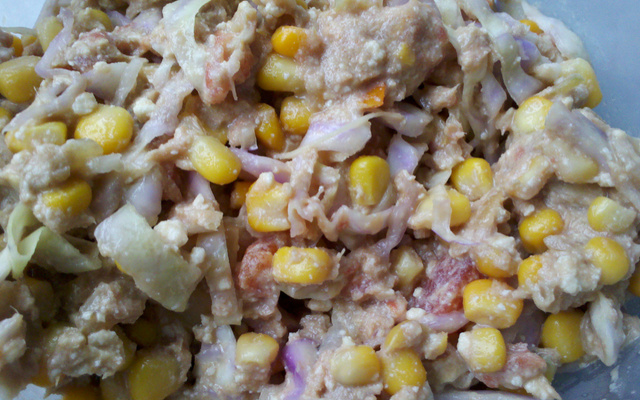 Salada de Atum, Repolho e Ricota da Ju.