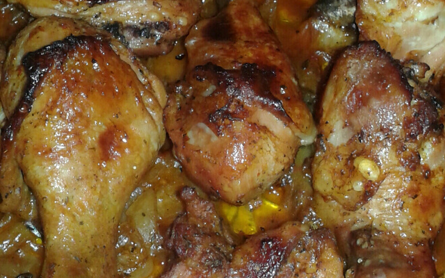 Frango assado aromático