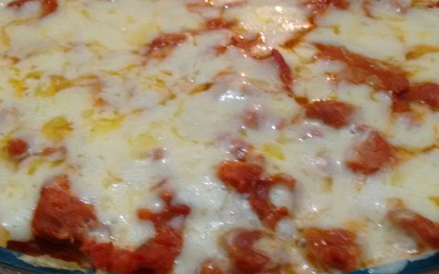 Lingüiça com mandioca