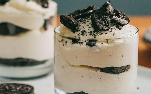 Creme branco com oreo super fácil