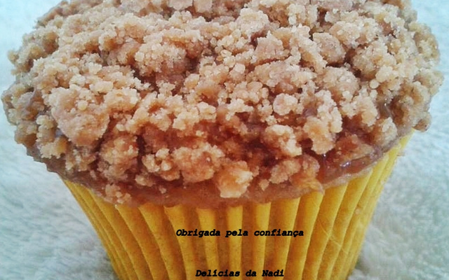 Cupcake de paçoca simples e gostoso