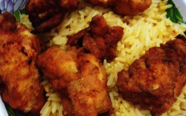 Frango empanado com maionese