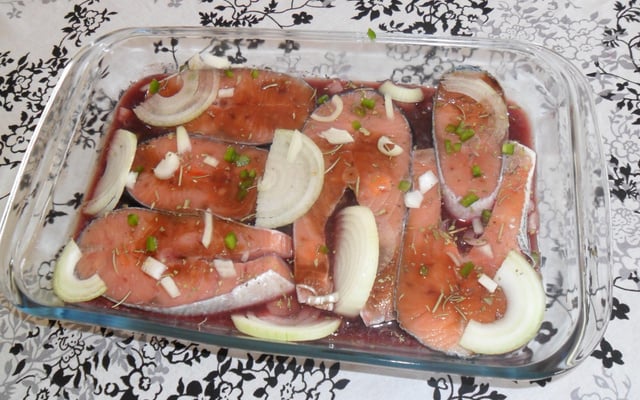 Salmão ao Vinho Tinto