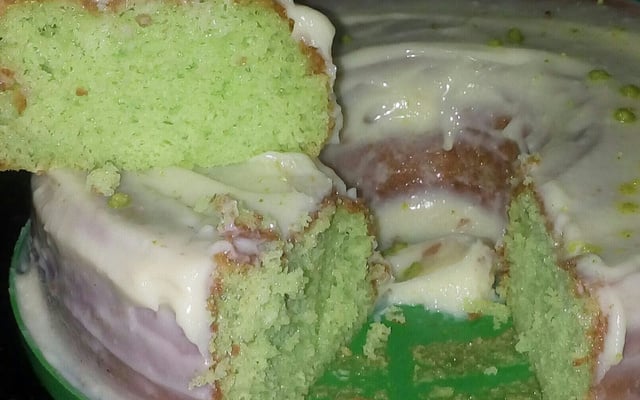 Bolo verde de limão