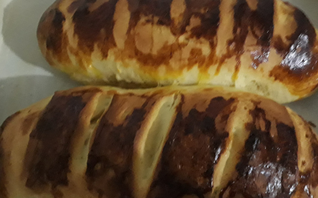 Pão caseiro simples (pão sovado)