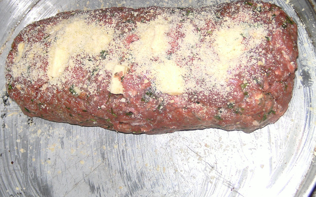 Rocambole de Carne Moida