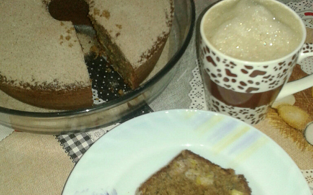 Bolo de aveia com maçã e banana