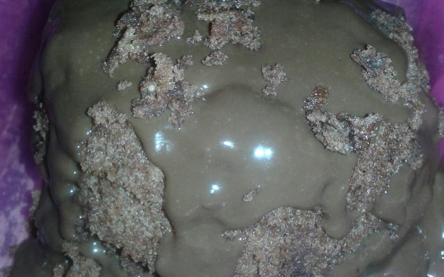 Bolo simples de caneca de micro-ondas