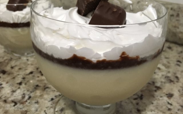 Mousse de coco com ganache de nutella