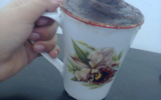 Bolo de micro-ondas feito em 3 minutos