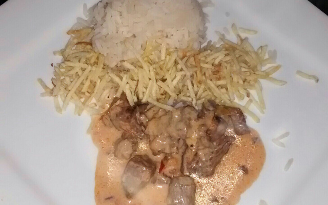 Estrogonofe fácil e maravilhoso