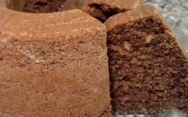 Bolo integral com nozes