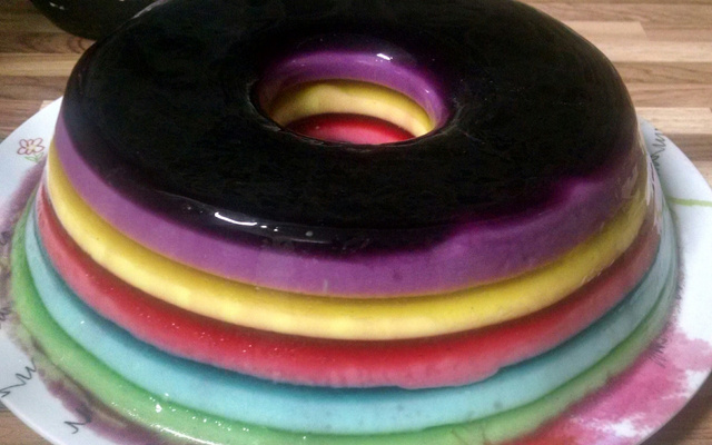 Gelatina Colorida em camadas