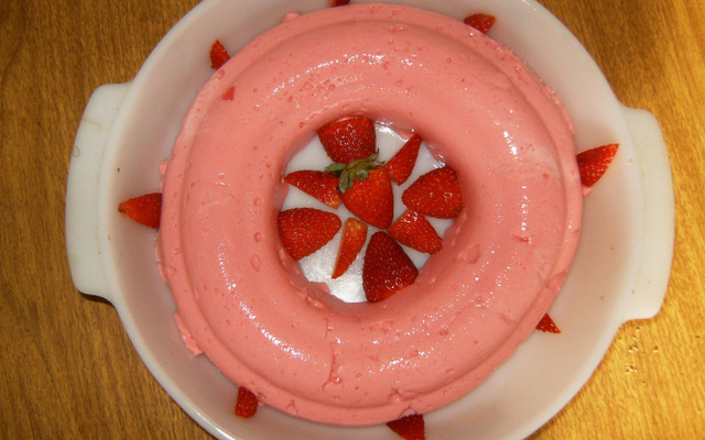 Pudim mousse de iogurte