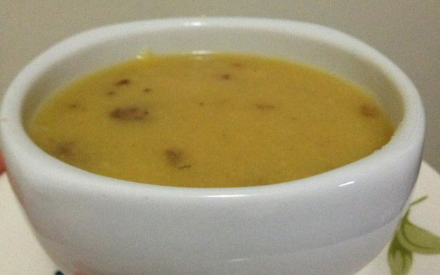 Sopa da fubá com lingüiça