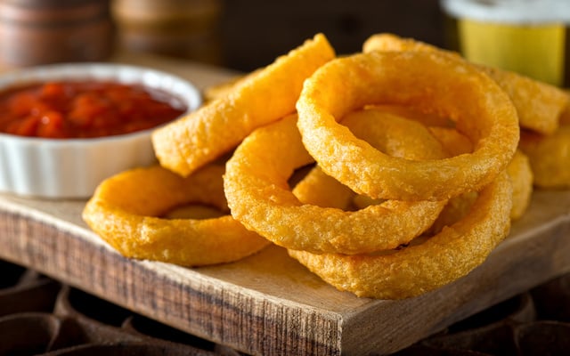 Cebola empanada fácil