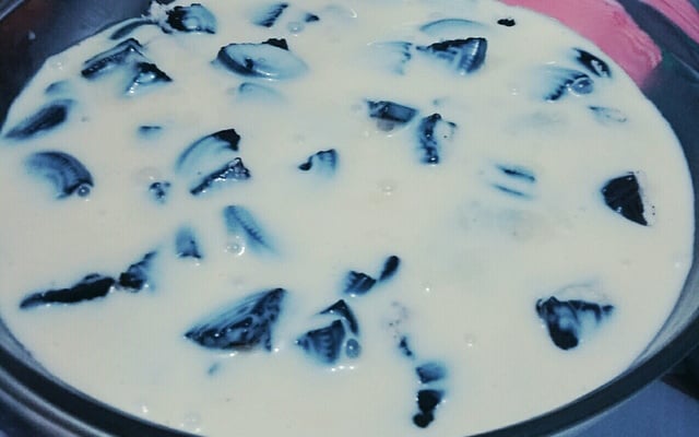 Pavê de chocolate branco com Negresco