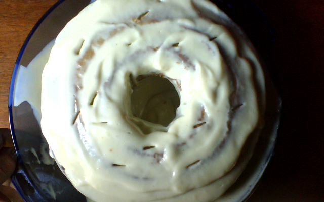 Bolo com gelatina de limão