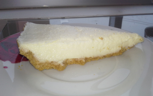 Torta gelada de limão