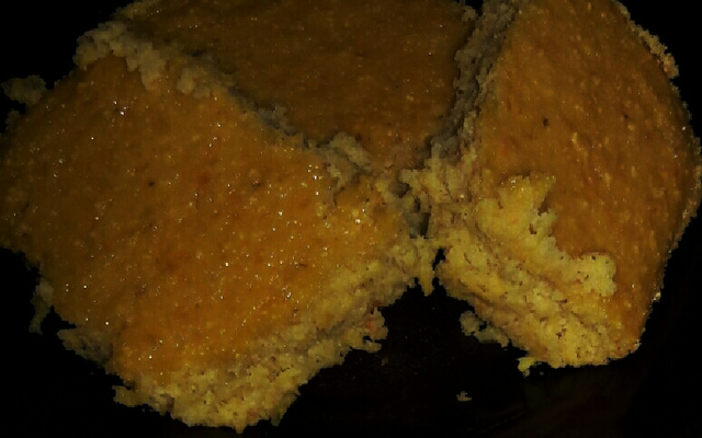 Bolo de milho verde (lata) molhadinho