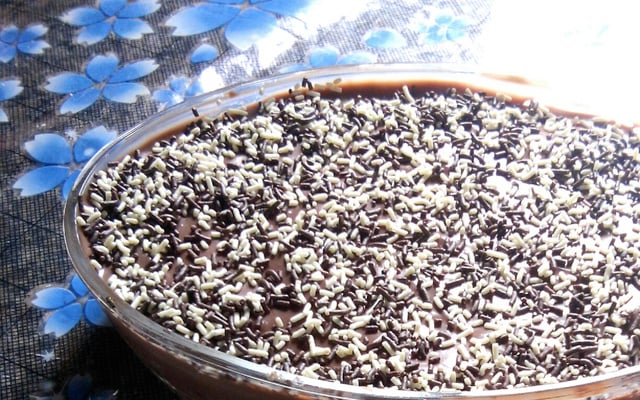 Pavê brigadeiro com pão de forma