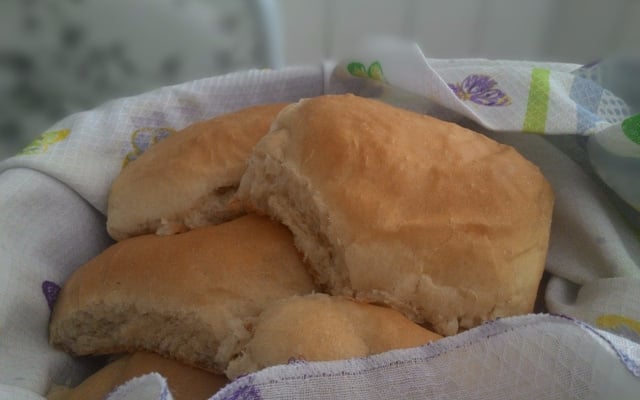 Pão caseiro com fermento biológico