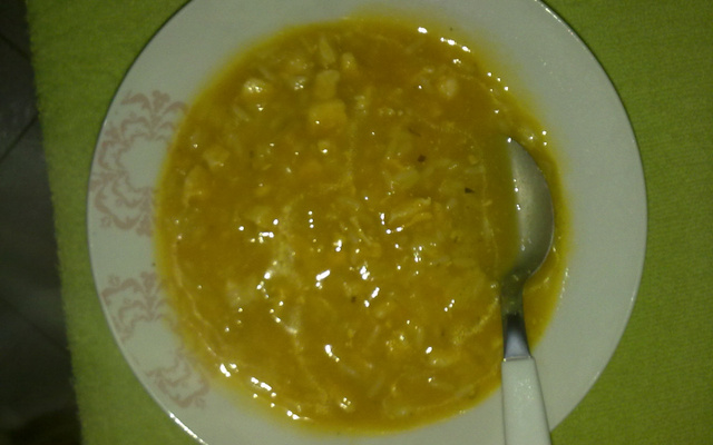 Sopa cremosa de frango