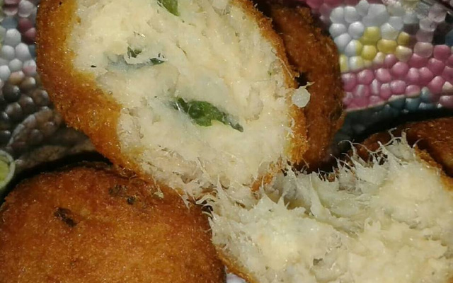 Bolinho tradicional de bacalhau