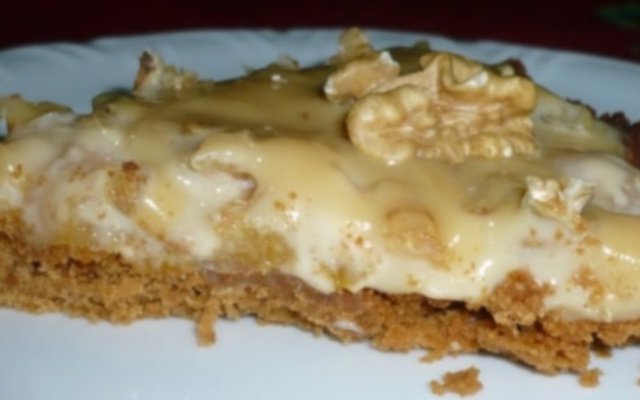 Torta de damasco e nozes