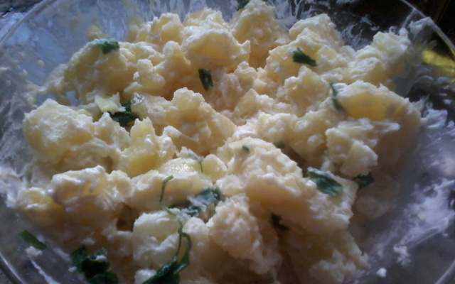 Salada simples de batata