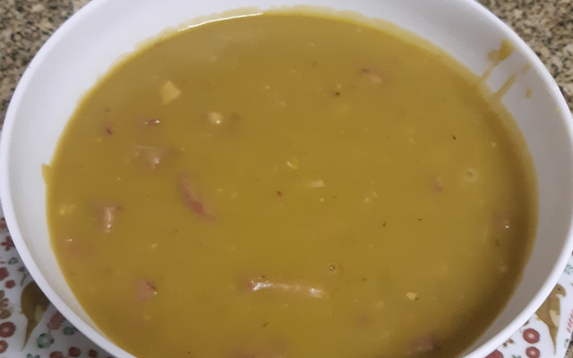 Sopa de ervilha na pressão