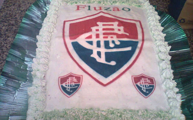 Bolo de festa confeitado fácil