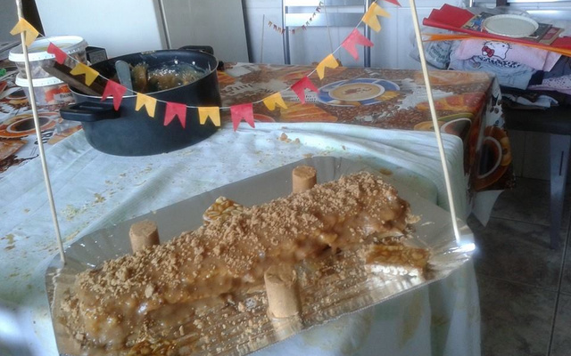 Rocambole de paçoca