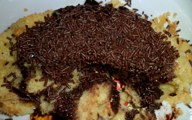 Bolo rápido da Tais