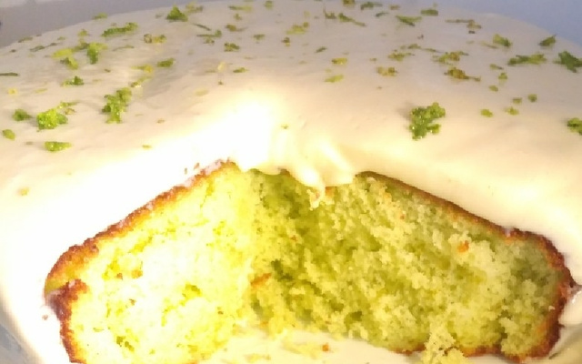 Bolo gelado de limão