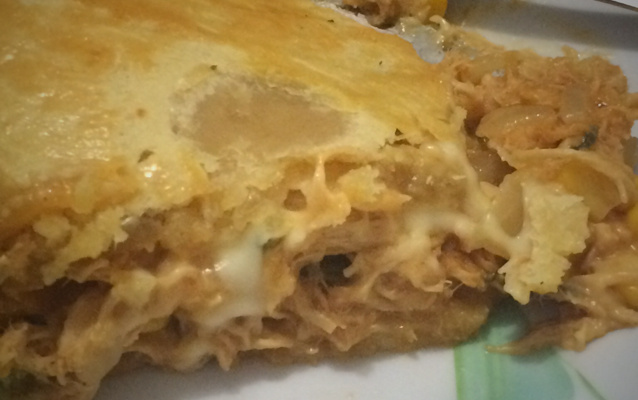 Empadão de frango cremoso