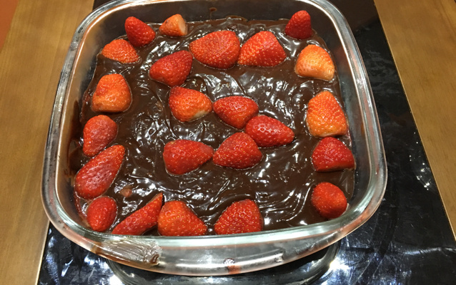 Delícia de chocolate e morangos