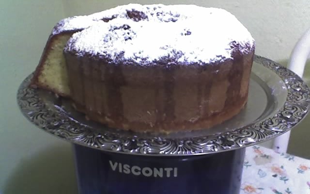 Bolo de laranja com casca