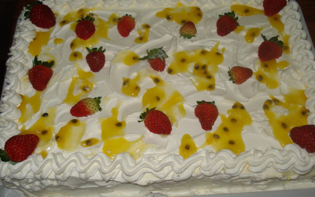 Bolo mousse de maracujá da Giseli Cilene