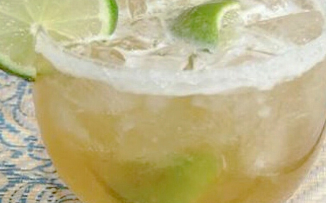 Caipirinha de cerveja do japa