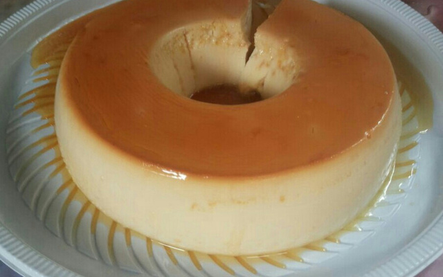 Pudim de Pão de Forma com Iogurte Natural