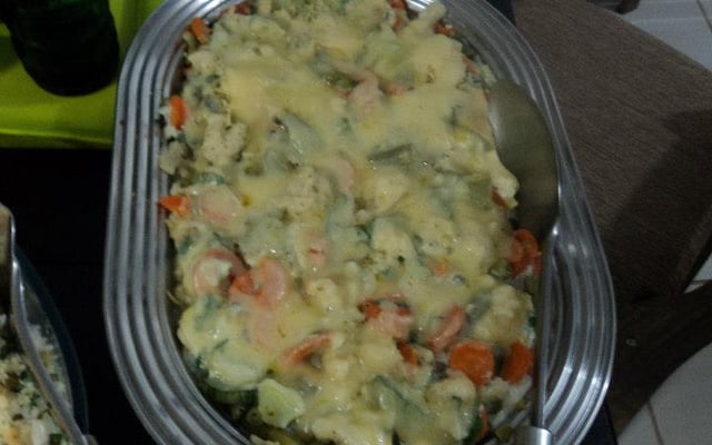 Legumes ao molho branco