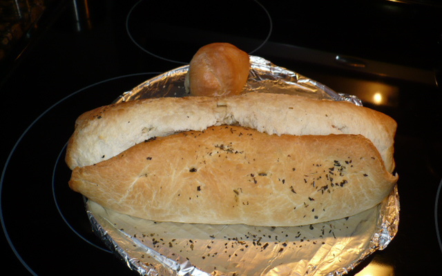 Rosca salgada de calabresa