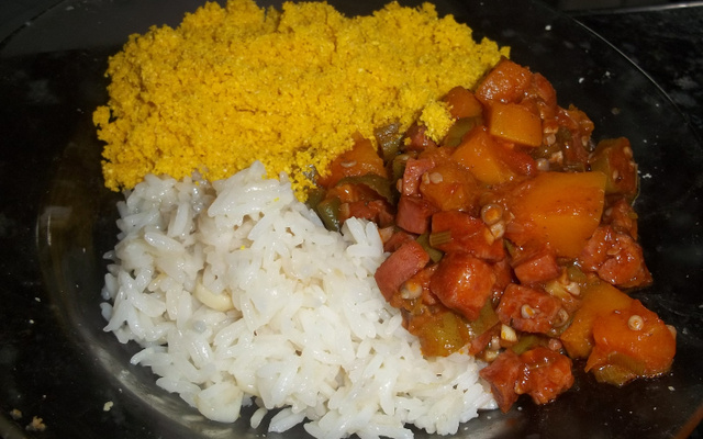 Cortadinho de abóbora e quiabo