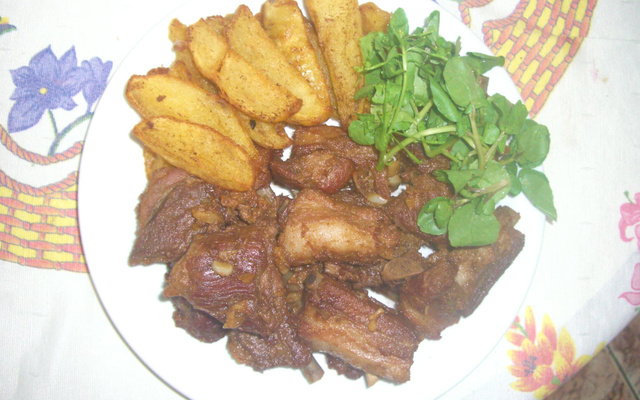 Costelinha na cerveja