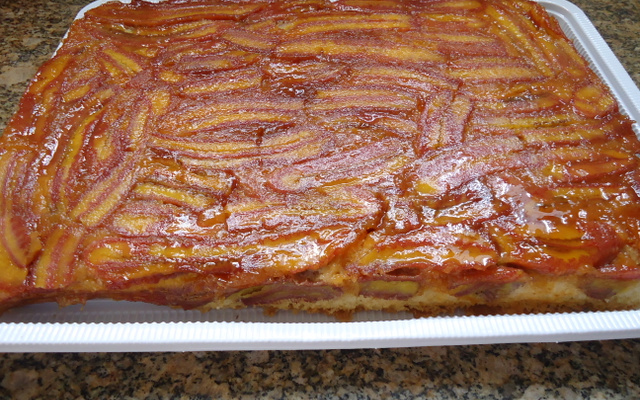 Bolo de bananas caramelizadas da Pri